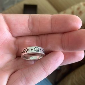 Gucci Ghost sterling silver ring